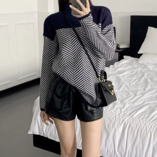Serena | Elegancki sweter w geometryczne wzory