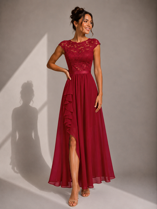 Justyna | Elegancka sukienka maxi z koronką